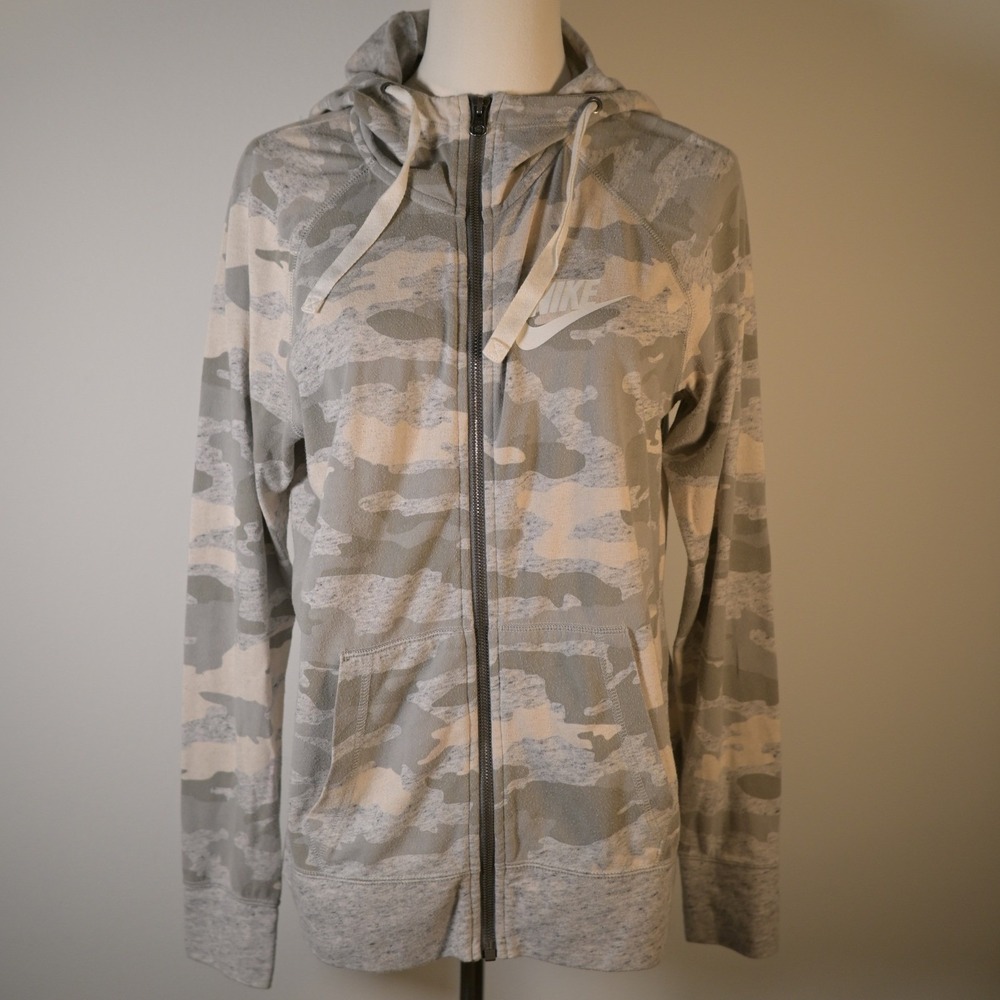 Nike Womens M Camo Full Zip Hoodie Sportswear Camouflage Jacket